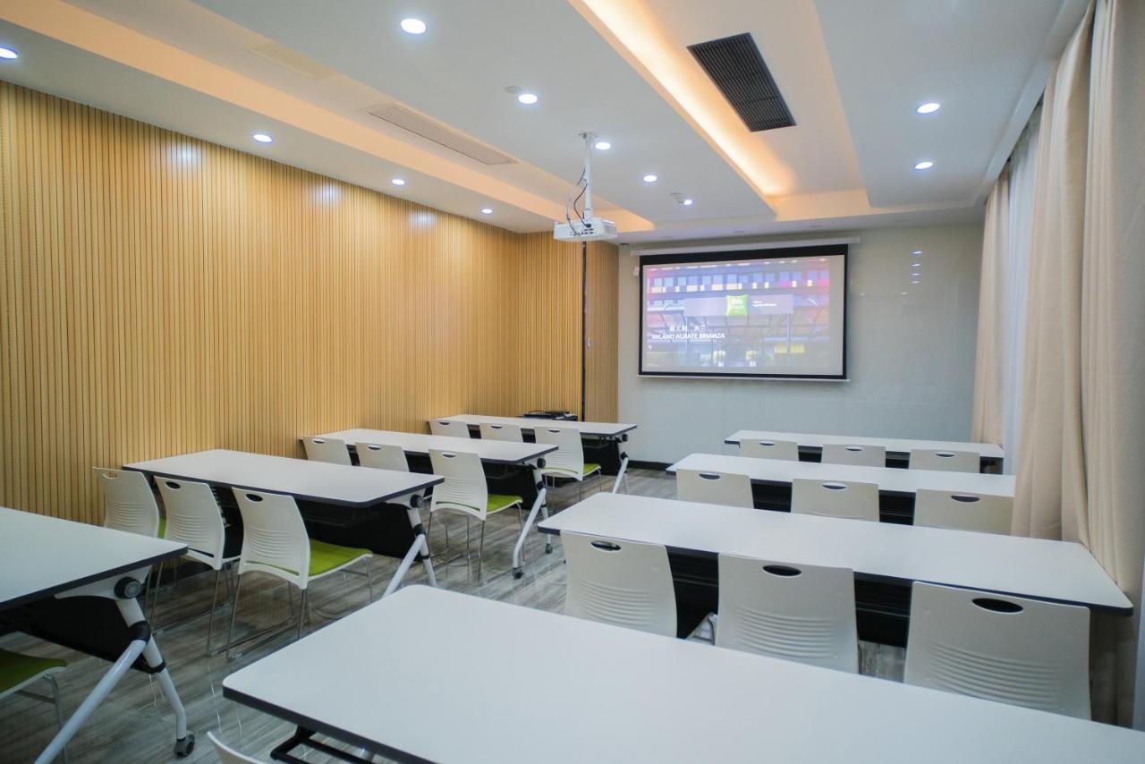 Ibis Styles Dongguan Changan Exterior foto